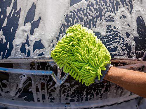 Chemical Guys HOL123 Car Cleaning Kit for Interior & Exterior, 14 Items Including (7) 16 oz Chemicals