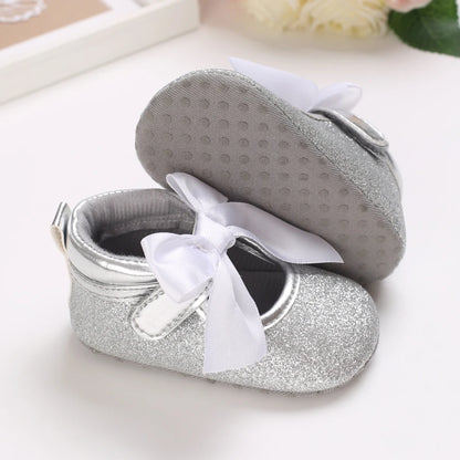 Cute 0-18M Spring Newborn Silver Baby Shoes Non Slip Cloth Bottom Girl Shoes Elegant Breathable Casual Baby First Walking Shoes