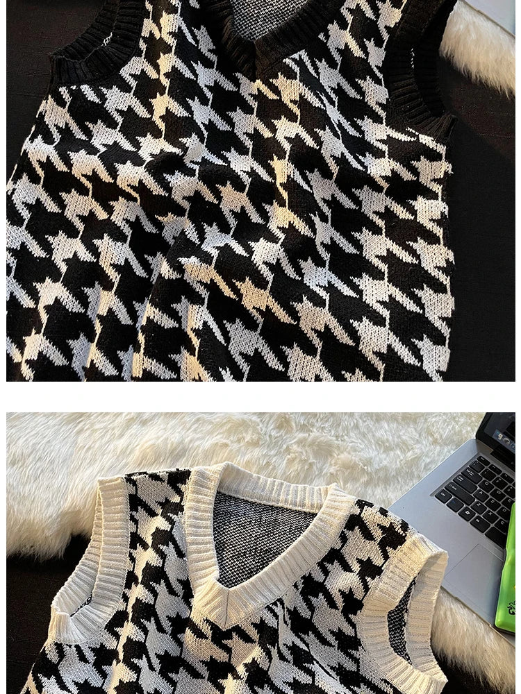 Men Houndstooth Sweater Vests Vintage Sleeveless V-neck Knitwear College Students Couple Loose Outwear Suester Para Hombre Chic