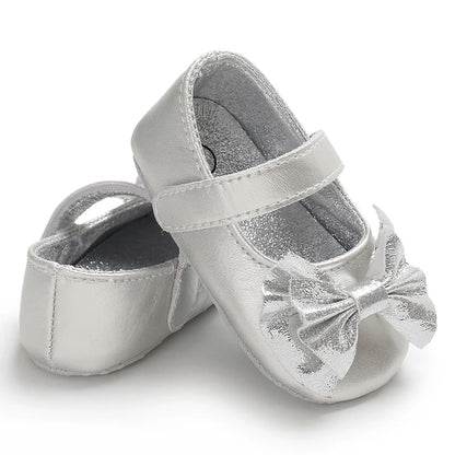Cute 0-18M Spring Newborn Silver Baby Shoes Non Slip Cloth Bottom Girl Shoes Elegant Breathable Casual Baby First Walking Shoes