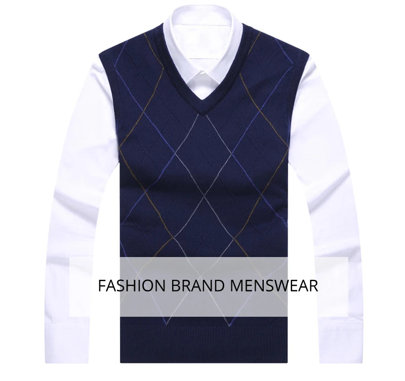 2025 New Fashion Brand Sweater For Men's Pullover Vest Slim Fit Jumpers Knitwear Plaid Autumn Korean Style Casual Men Clothes