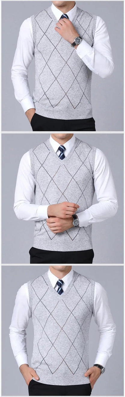 2025 New Fashion Brand Sweater For Men's Pullover Vest Slim Fit Jumpers Knitwear Plaid Autumn Korean Style Casual Men Clothes