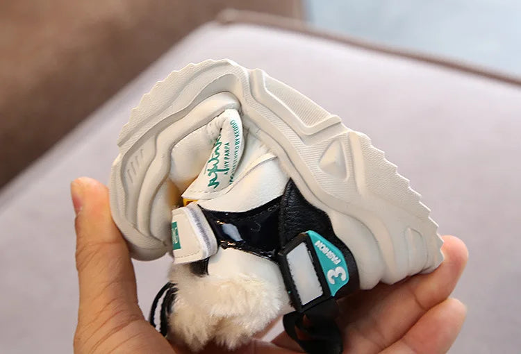 Autumn Winter Girl Children Sport Shoes Breathable Plush Warm Boys Sneakers Boots Soft Light WIth Fur Outdoor Kids Running Shoes