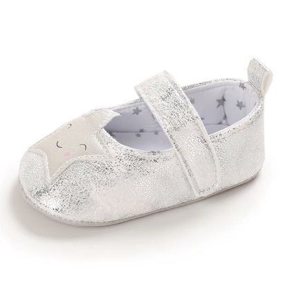 Cute 0-18M Spring Newborn Silver Baby Shoes Non Slip Cloth Bottom Girl Shoes Elegant Breathable Casual Baby First Walking Shoes