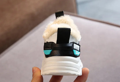 Autumn Winter Girl Children Sport Shoes Breathable Plush Warm Boys Sneakers Boots Soft Light WIth Fur Outdoor Kids Running Shoes