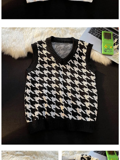 Men Houndstooth Sweater Vests Vintage Sleeveless V-neck Knitwear College Students Couple Loose Outwear Suester Para Hombre Chic