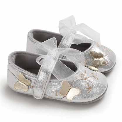 Cute 0-18M Spring Newborn Silver Baby Shoes Non Slip Cloth Bottom Girl Shoes Elegant Breathable Casual Baby First Walking Shoes