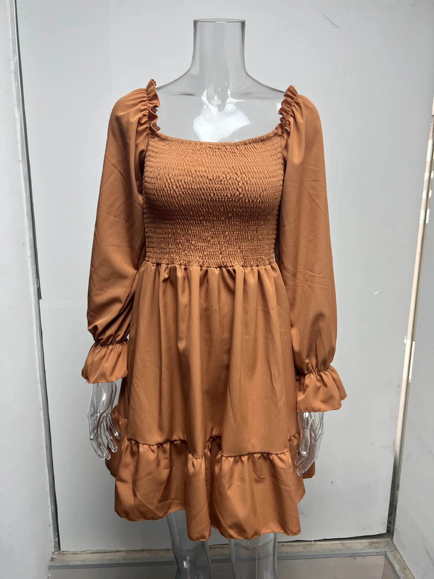 Women's Dress Simple Square Neck Solid Color Long Sleeve Dress Parallel Crepe Seam Body Bell Sleeves Ruffle Hem Dress Women