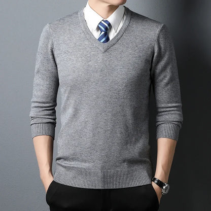 Men's Sweater Fashion Solid Color Warm Sweater Business Casual Heart Neckline Sweater Pullover Men