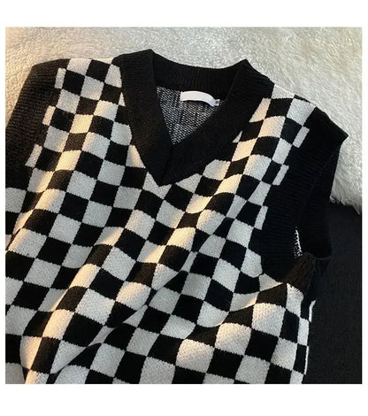 Men's Checkerboard Plaid V-neck Knitted Vest Female Spring Autumn Loose Couple Sweater Coat Sleeveless Vests Casual Tops