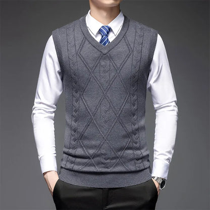 2025 New Trend Men's Business Casual Pullover Wear Warm Sleeveless Wool Knitted Sweater Vest Tops