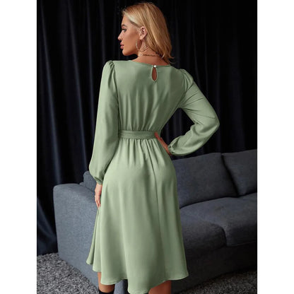 Summer Women's New Fashion Lantern Sleeves Keyhole Back Lace Up Waist Satin Round Neck Long Sleeve Medium Length Dress