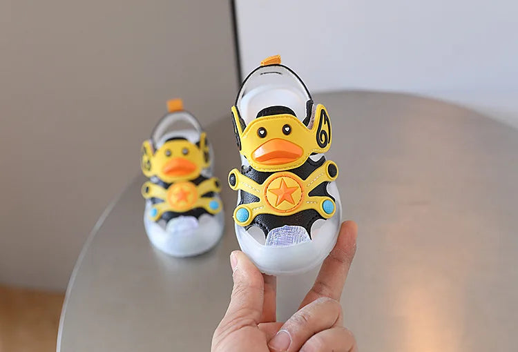 Little Duck Light-up LED Sandals for First Walker Anti-kick Baby Shoes for 0-3 Years Old Pre walker Soft Sole Cartoon for Girl