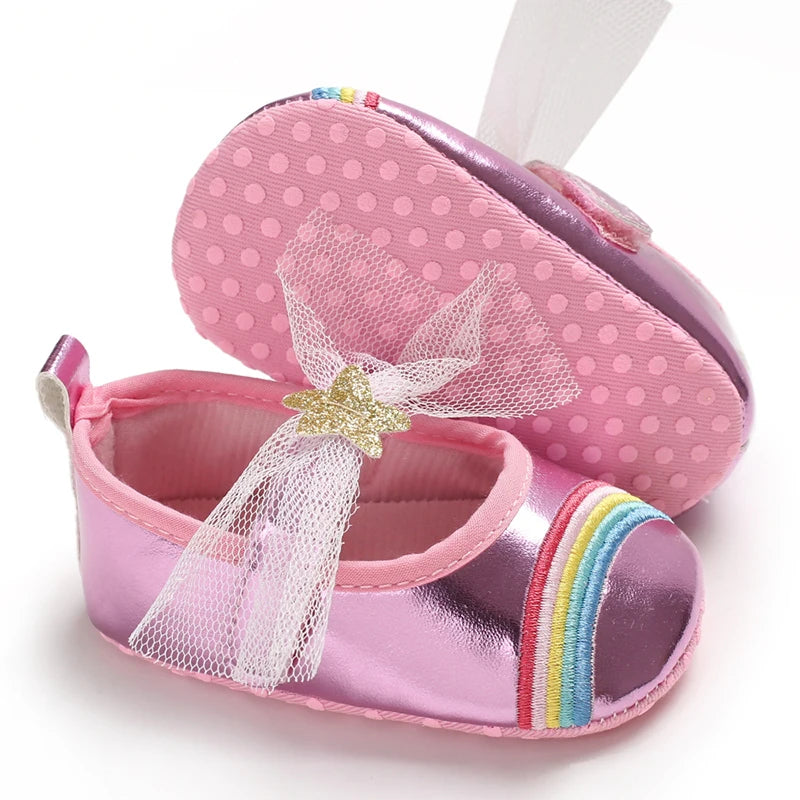 Cute 0-18M Spring Newborn Silver Baby Shoes Non Slip Cloth Bottom Girl Shoes Elegant Breathable Casual Baby First Walking Shoes