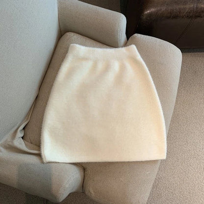 Autumn Winter Cute Mini Skirt Women Furry Soft Vintage High Waist A Line Skirt Korean Fashion Sweet All Match Hip Wrap Skirt New