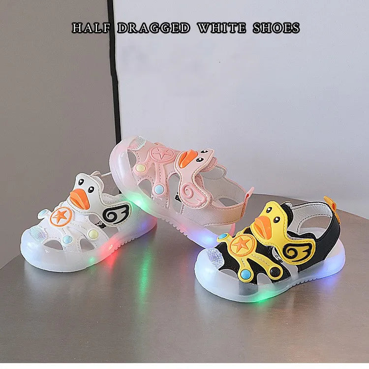 Little Duck Light-up LED Sandals for First Walker Anti-kick Baby Shoes for 0-3 Years Old Pre walker Soft Sole Cartoon for Girl