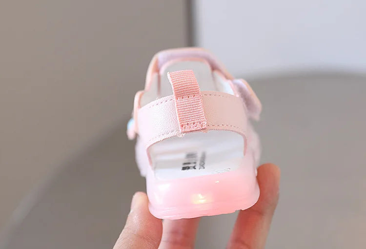 Little Duck Light-up LED Sandals for First Walker Anti-kick Baby Shoes for 0-3 Years Old Pre walker Soft Sole Cartoon for Girl