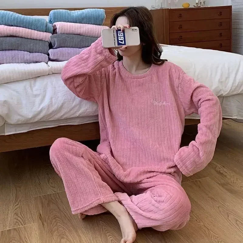 Solid round neck simple coral fleece pajamas for women winter warm velvet casual loose pullover + long pants 2pcs Pajama sets
