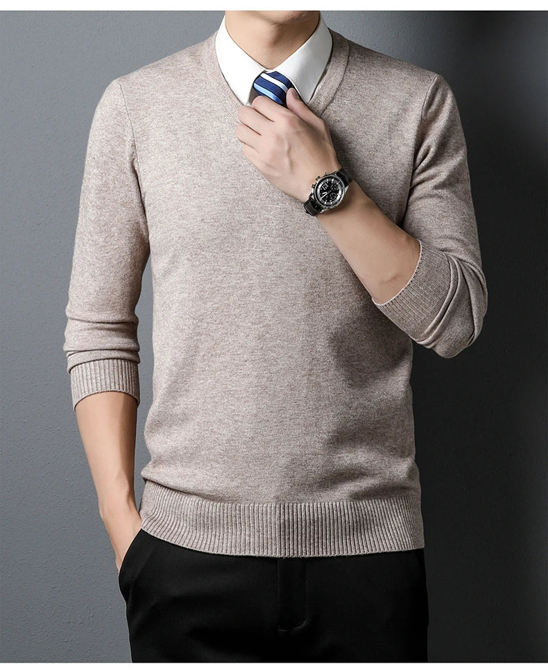 Men's Sweater Fashion Solid Color Warm Sweater Business Casual Heart Neckline Sweater Pullover Men