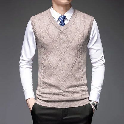 2025 New Trend Men's Business Casual Pullover Wear Warm Sleeveless Wool Knitted Sweater Vest Tops