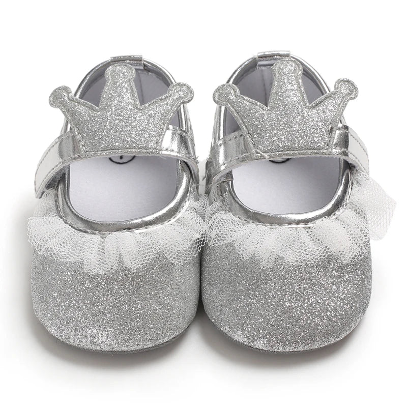 Cute 0-18M Spring Newborn Silver Baby Shoes Non Slip Cloth Bottom Girl Shoes Elegant Breathable Casual Baby First Walking Shoes