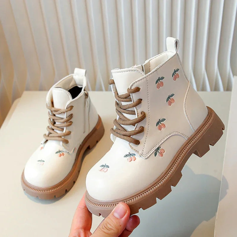 Girl's Ankle Boot Sweet Fashion Embroider Children Spring Autumn Leather Boots Causal Versatile Kid Princess Shorts Single Boots