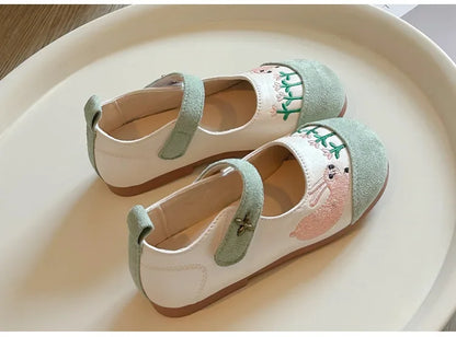 Children Sweet Princess Shoes 2024 New Soft Sole fashion Shoes Girls Casual Flats with Cute Embroidered Rabbit Kids Dance Shoes