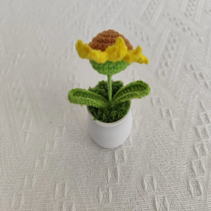 Handmade yarn, hooks, flowers, sunflowers, potted plants, home décor, wedding decorations, holiday gifts