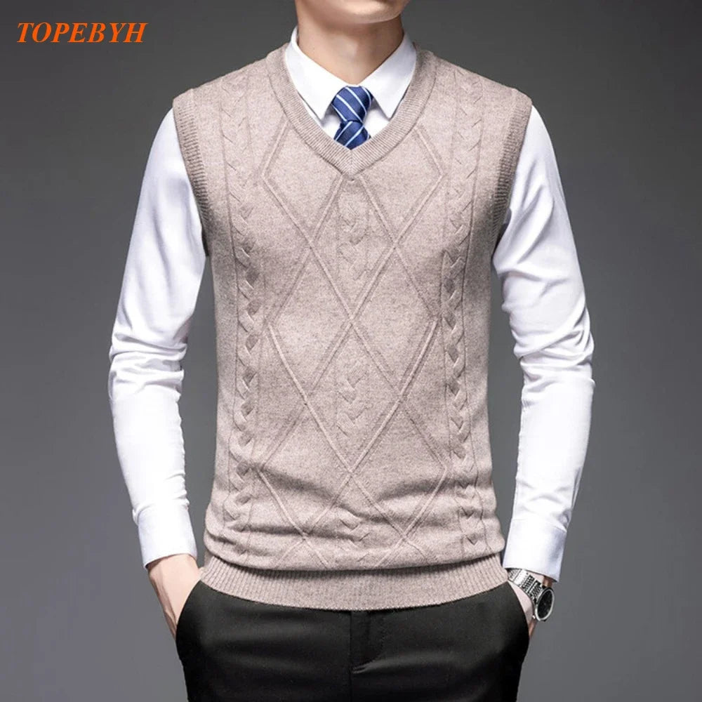 2025 New Trend Men's Business Casual Pullover Wear Warm Sleeveless Wool Knitted Sweater Vest Tops