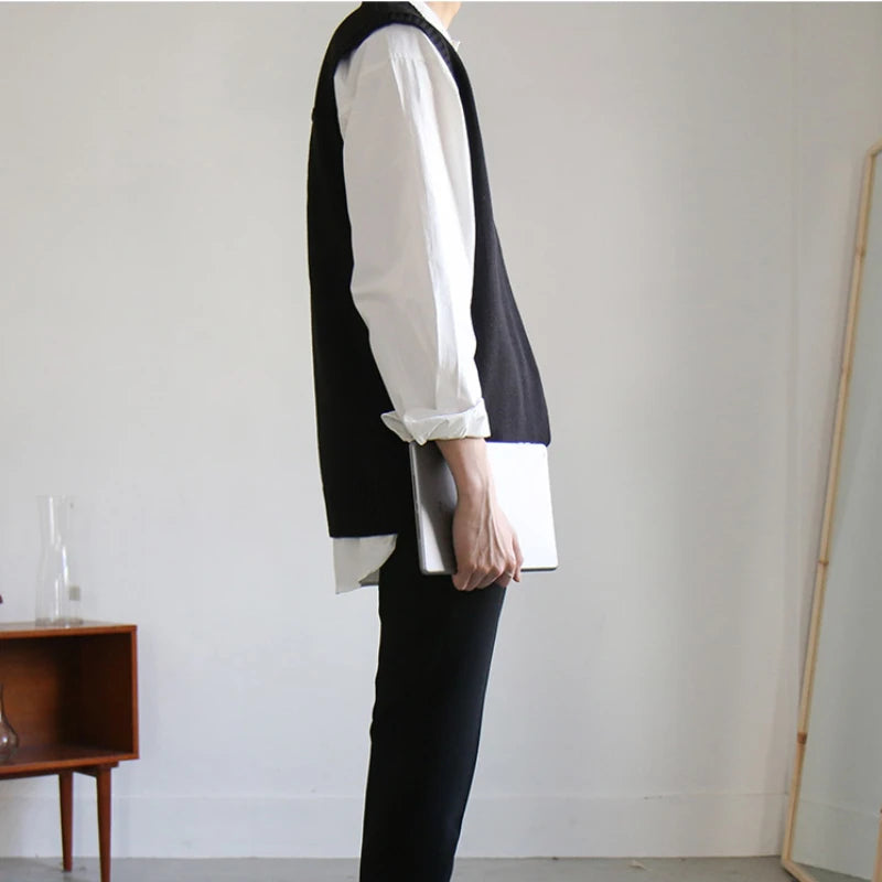 Black Sweater Vest Men Hot Sales Korean Style Chic Solid Autumn Basic Casual Sleeveless Knitwear V-neck Retro Loose High Street