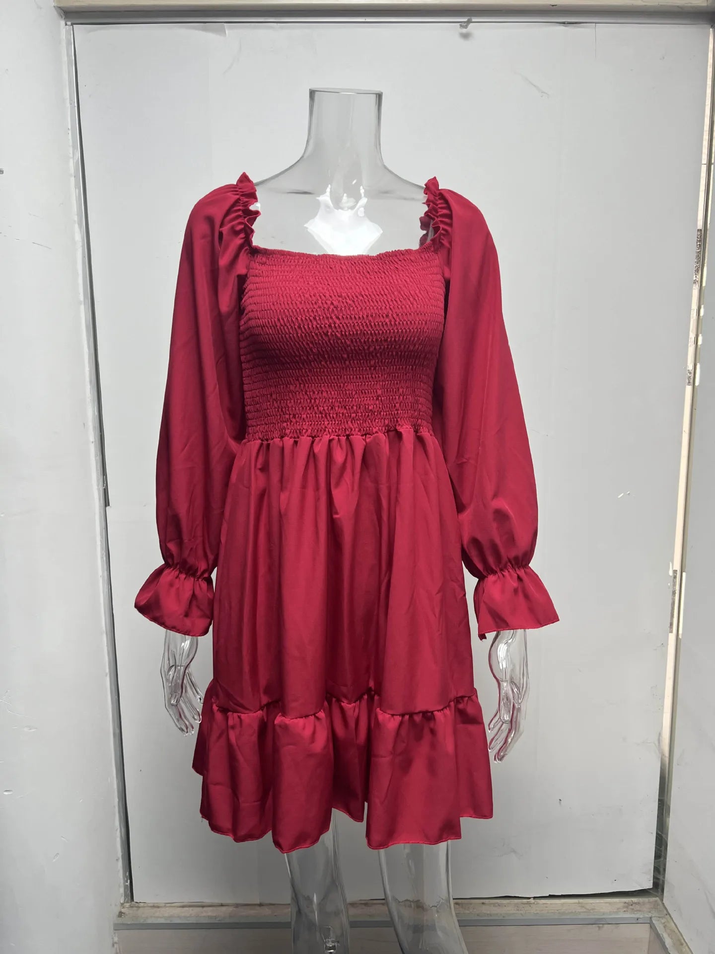 Women's Dress Simple Square Neck Solid Color Long Sleeve Dress Parallel Crepe Seam Body Bell Sleeves Ruffle Hem Dress Women