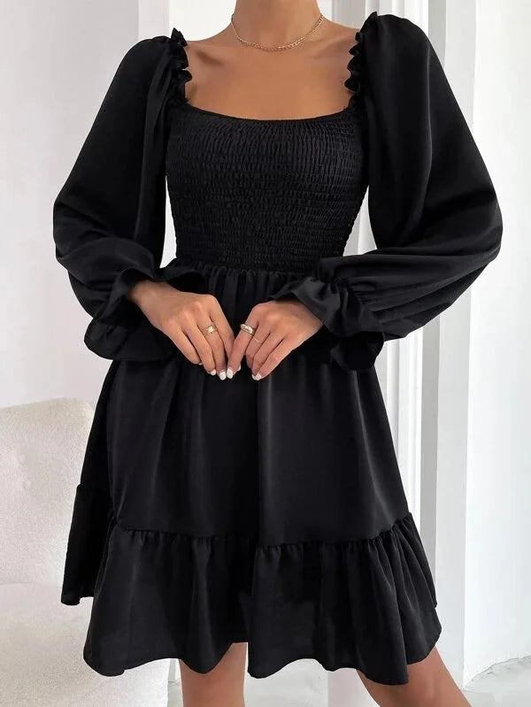 Women's Dress Simple Square Neck Solid Color Long Sleeve Dress Parallel Crepe Seam Body Bell Sleeves Ruffle Hem Dress Women
