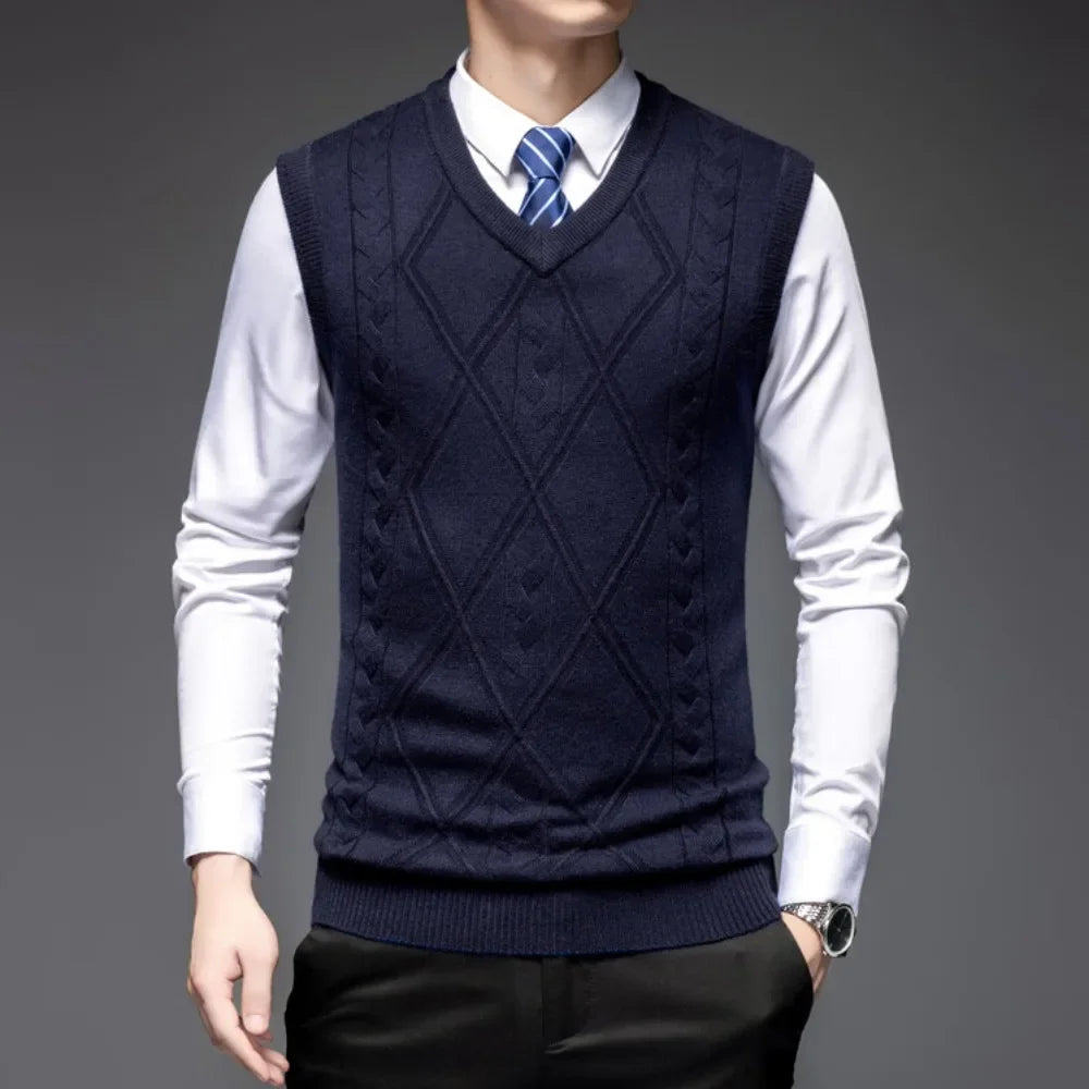 2025 New Trend Men's Business Casual Pullover Wear Warm Sleeveless Wool Knitted Sweater Vest Tops
