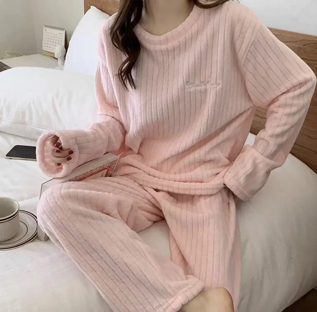 Solid round neck simple coral fleece pajamas for women winter warm velvet casual loose pullover + long pants 2pcs Pajama sets