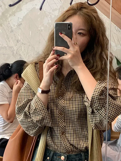 Plaid Shirts Women Retro Turn-down Collar Blouses All-match Straight Hong Kong Style Button Up Elegant Long Sleeve Outwear Femme