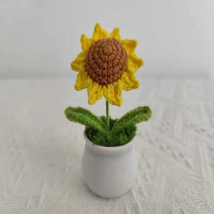 Handmade yarn, hooks, flowers, sunflowers, potted plants, home décor, wedding decorations, holiday gifts