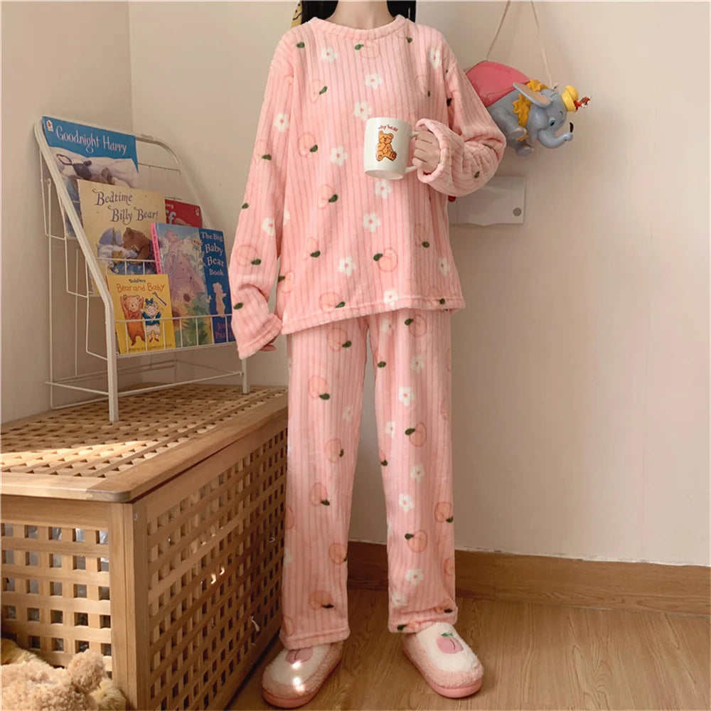 Flannel Long sleeve cartoon sleepwear suit Cozy Thick Warm Cartoon Sleepwear Suit Stylish Women's pajamas set for Autumn Winter