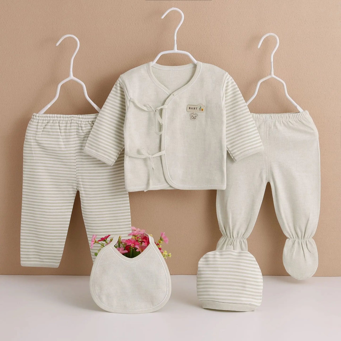 5Piece Sets Spring Baby Girl Boy Clothes Casual Cartoon Cute Print Long Sleeve Cotton Tops+ Pants+ Hat Newborn Hospital Set BC1361