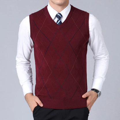 2025 New Fashion Brand Sweater For Men's Pullover Vest Slim Fit Jumpers Knitwear Plaid Autumn Korean Style Casual Men Clothes