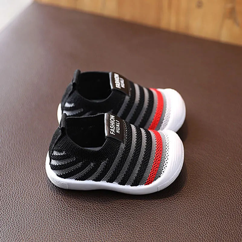 Baby First Walkers Infant Knitted Shoes Toddler Girls Soft Sole Indoor Outdoor Casual Shoes for Boy 1 year Zapatos Spring Autumn
