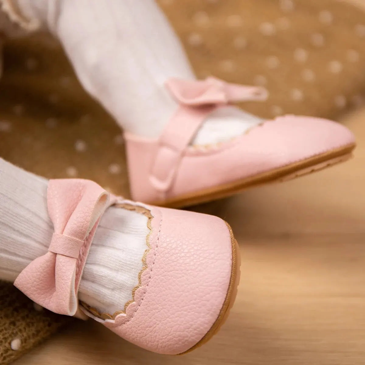 2025 New Baby Girls Shoes Bowknot Party Dress First Walker Anti-slip Non-slip Rubber Sole Infants Girl Crib Shoes