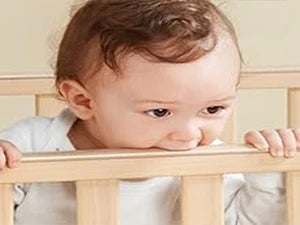 Mini Baby Crib 4 in 1 Convertible with Memory Foam Mattress(38"by 24") Included, Cunas para Babes 2024 Natural Wood Portable Crib