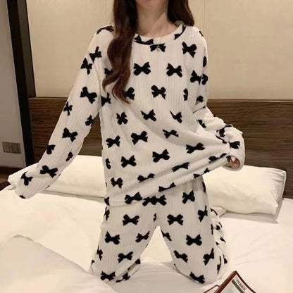 2025 Autumn Winter Warm Flannel Women Pijamas Sets Thick Coral Velvet Long Sleeve Cartoon Sleepwear Thin Flannel Pajamas Set