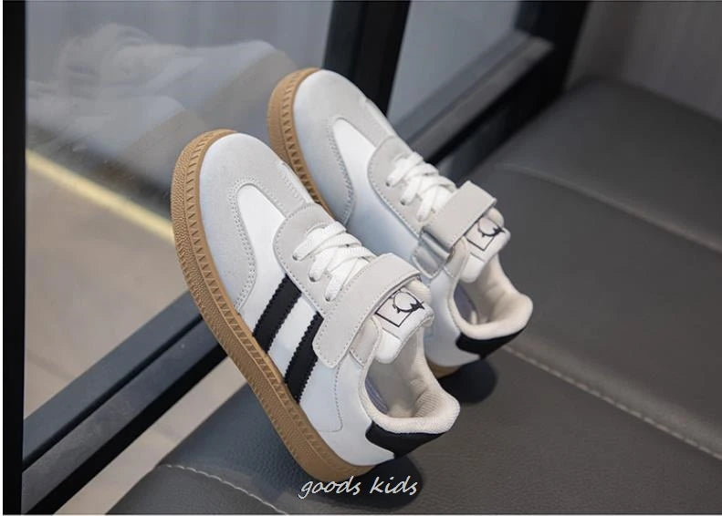 Trendy Kids Shoes Girls Boys Tennis Sneakers Outdoor Running Shoes Non-slip School Sports Shoes Breathable Mesh Comfort Shoes