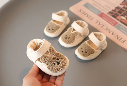 2025 New Toddler Newborn Baby Shoes Boys' Girls' Slippers Pre walker Casual Shoes  Winter Small Animals First Walkers