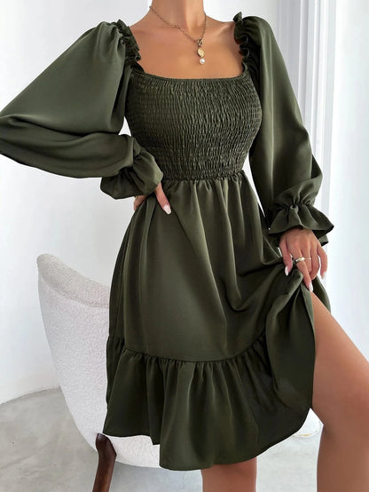 Women's Dress Simple Square Neck Solid Color Long Sleeve Dress Parallel Crepe Seam Body Bell Sleeves Ruffle Hem Dress Women