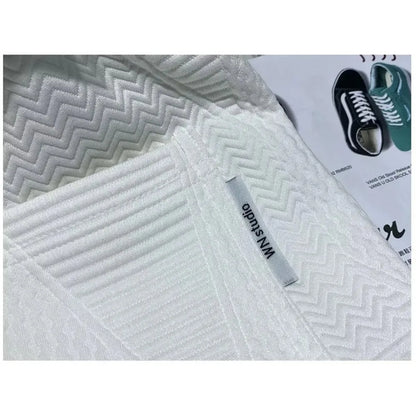 2025 Men Fashion Cotton Blended Solid Color Loosen Up The Waist Summer Multi-Pocket Shorts Wide Beach Casual Shorts Hot Selling