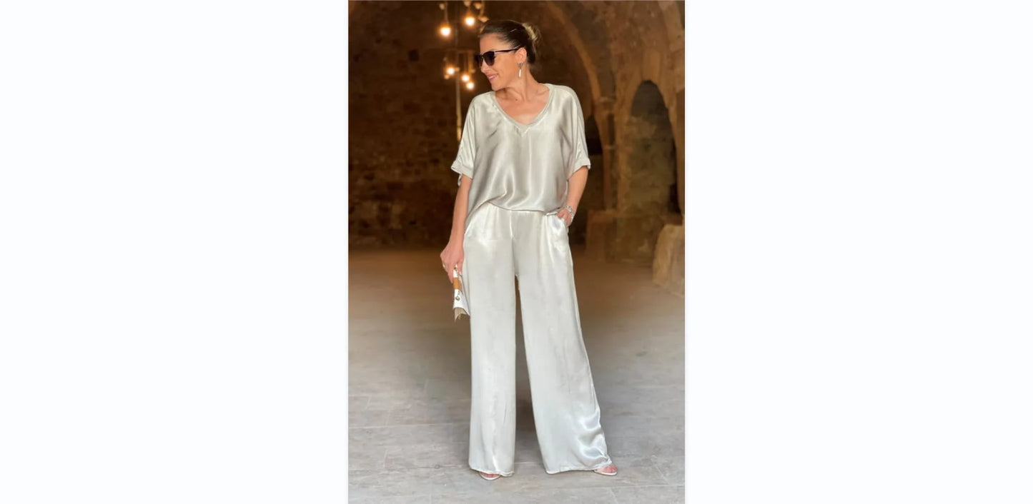 Women 2-piece Set, Satin Loose Fitting Suit, Short Sleeved T-shirt, 2 Pairs Of Pants, Summer Conjuntos Para Majerus 2 Piazzas