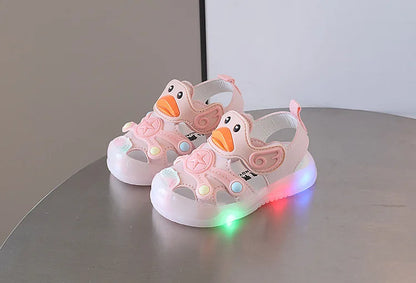 Little Duck Light-up LED Sandals for First Walker Anti-kick Baby Shoes for 0-3 Years Old Pre walker Soft Sole Cartoon for Girl