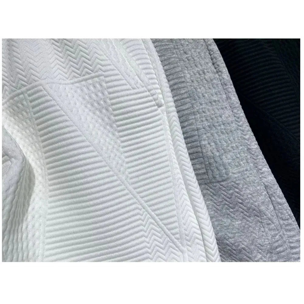 2025 Men Fashion Cotton Blended Solid Color Loosen Up The Waist Summer Multi-Pocket Shorts Wide Beach Casual Shorts Hot Selling